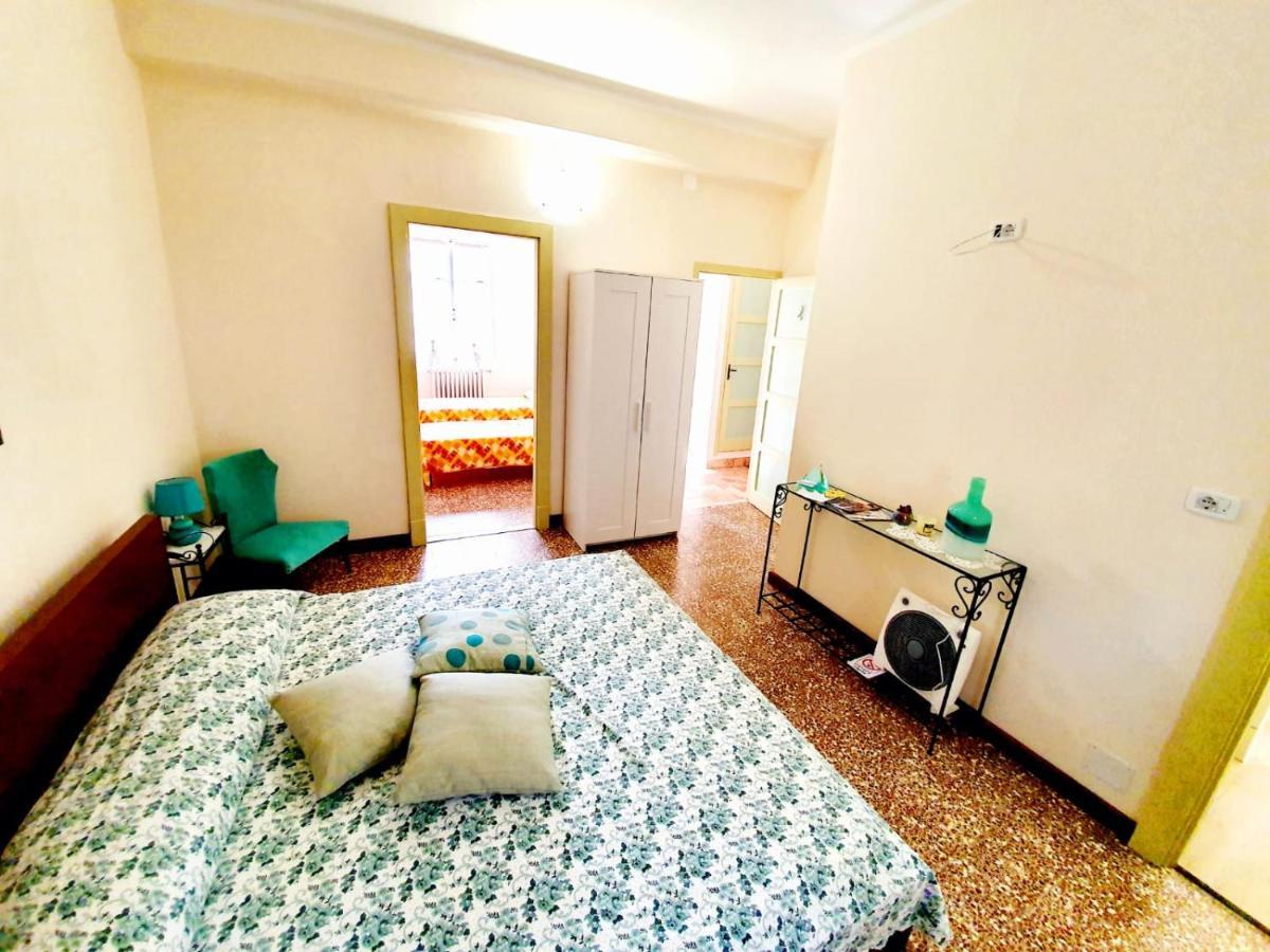 Bed and Breakfast Il Girasole ...At Andorus' House Erli Экстерьер фото